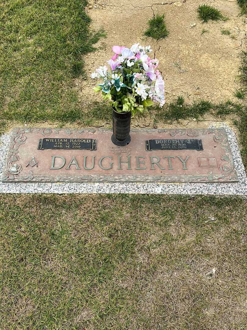 William Harold Daugherty's grave. Photo 1