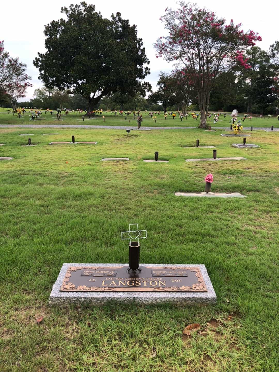 Dorothy Jean Laird Langston's grave. Photo 3