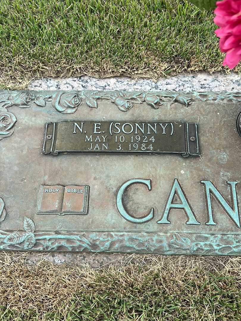 Noah Everett "Sonny" Cantrell's grave. Photo 3