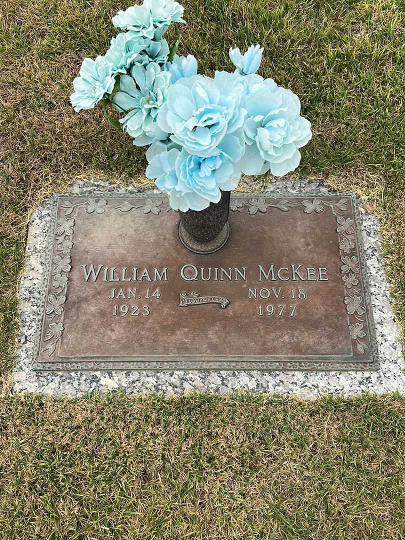 William Quinn McKee's grave. Photo 1