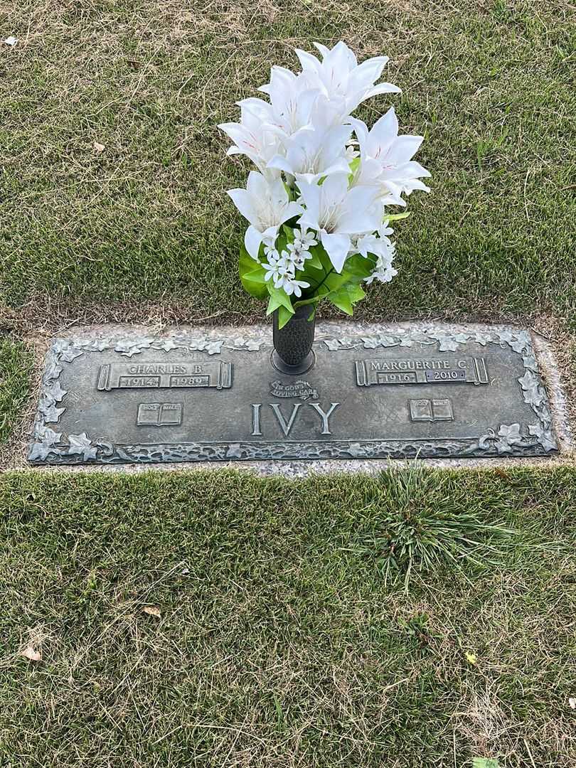 Marguerite C. Ivy's grave. Photo 1