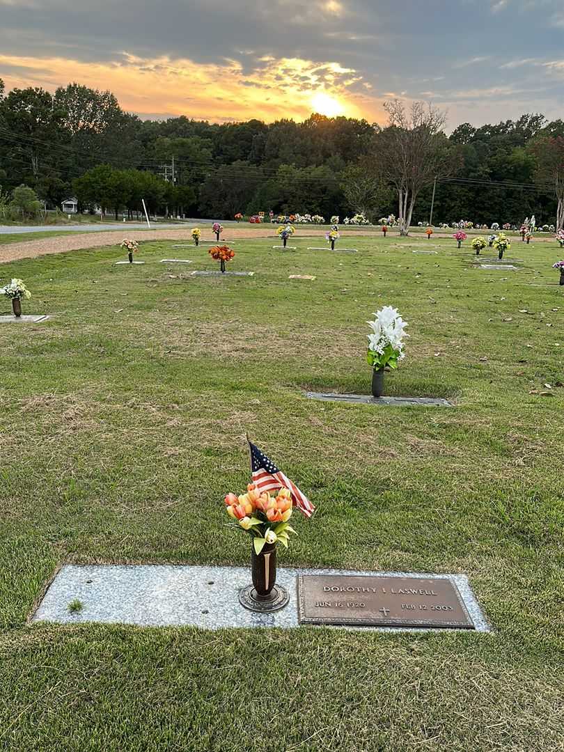 Dorothy I. Laswell's grave. Photo 2