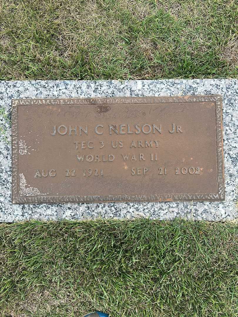 John C. Nelson Junior's grave. Photo 5