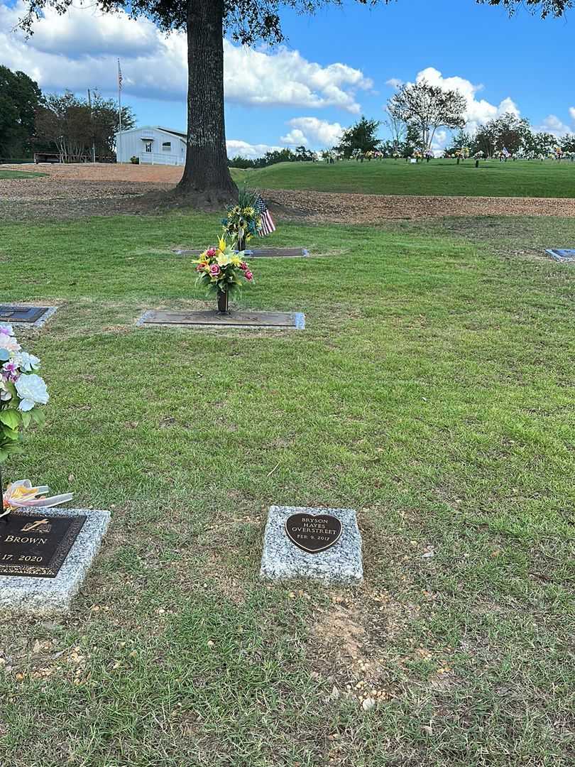 Bryson Hayes Overstreet's grave. Photo 2