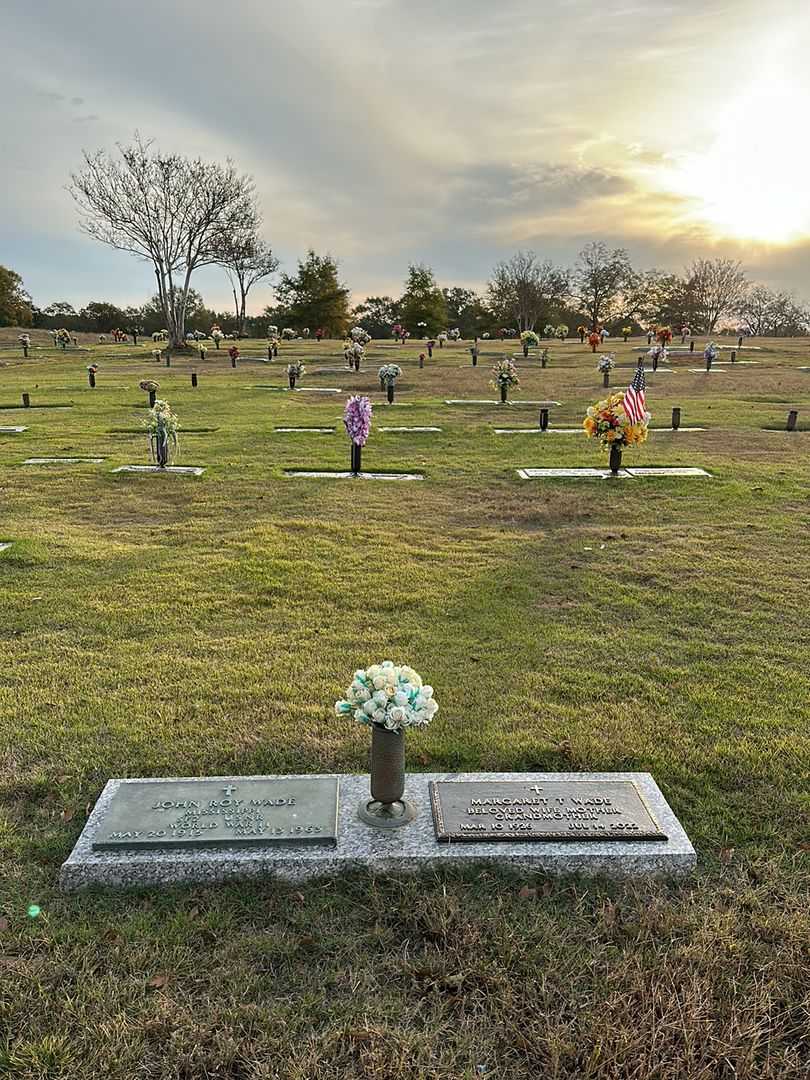 John Roy Wade's grave. Photo 2