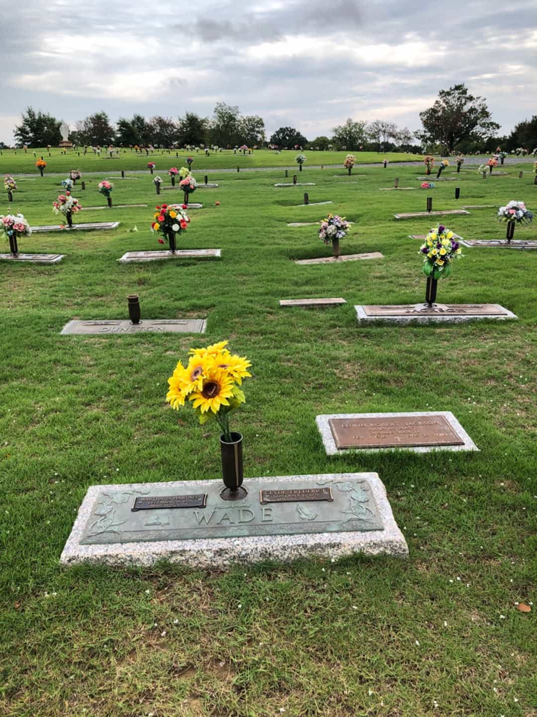 Martha Davis Hartness Wade's grave. Photo 4