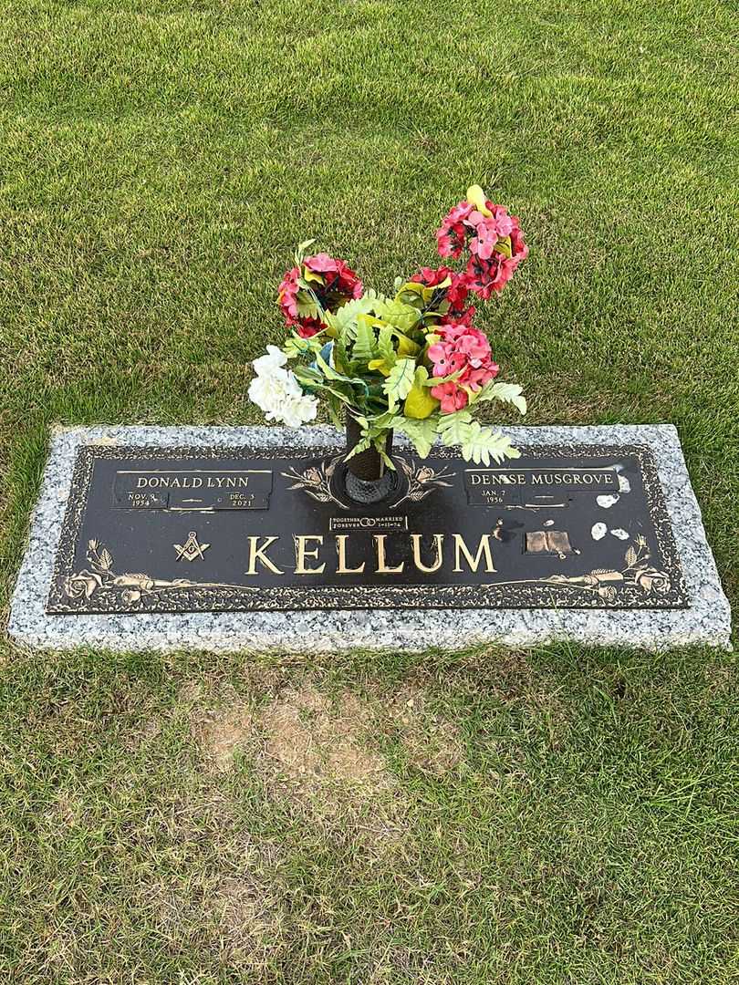 Donald Lynn Kellum's grave. Photo 1