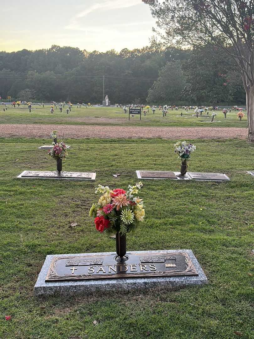 David Walton Sanders's grave. Photo 2
