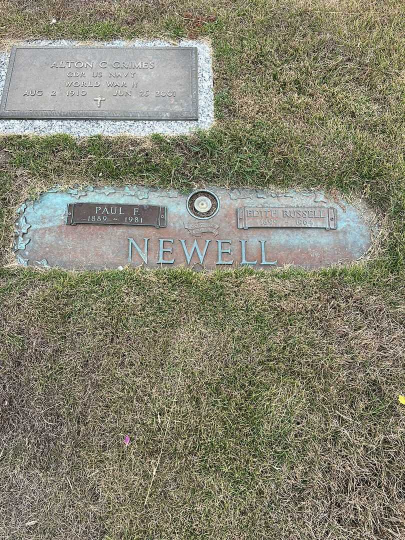 Paul Foster Newell's grave. Photo 1