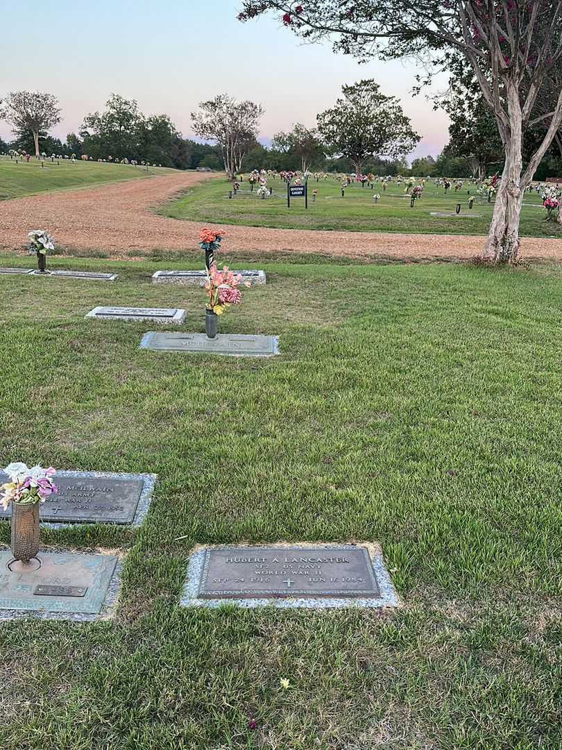 Hubert A. Lancaster's grave. Photo 2