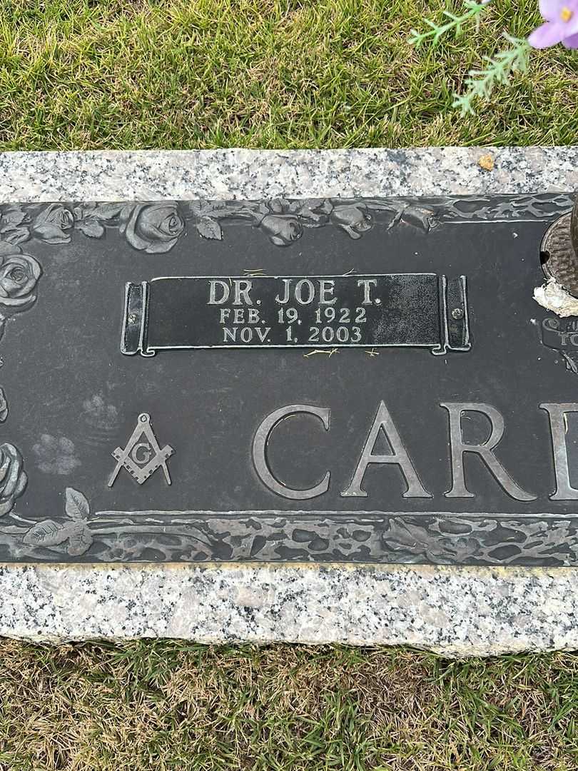 Doctor Joe Thomas Cardwell's grave. Photo 3