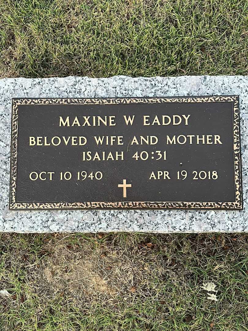 Maxine W. Eaddy's grave. Photo 1