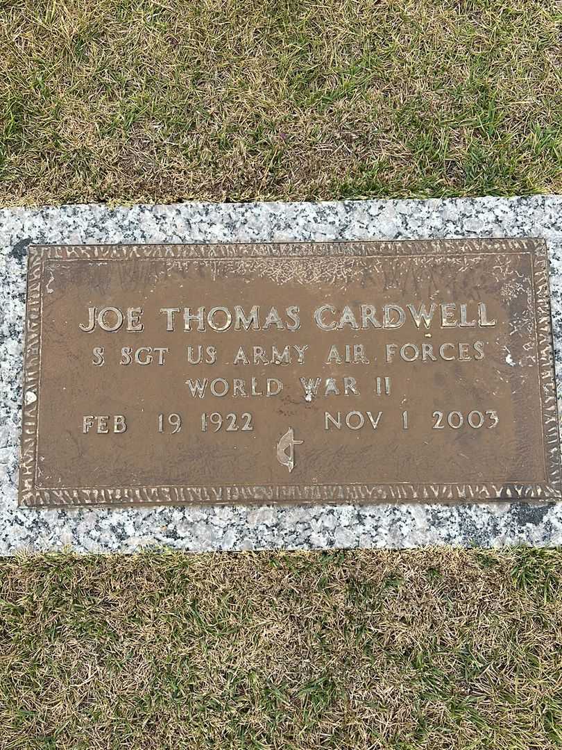 Doctor Joe Thomas Cardwell's grave. Photo 5
