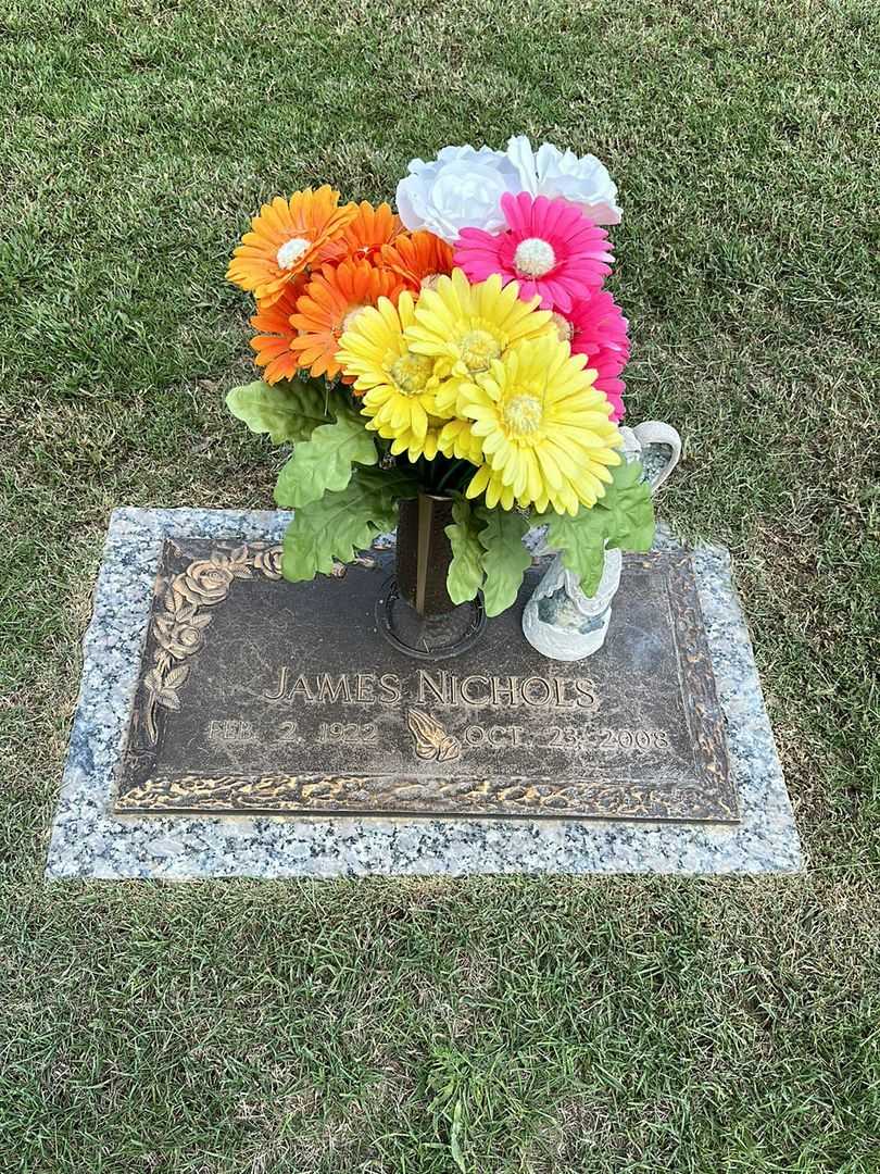 James Nichols's grave. Photo 1