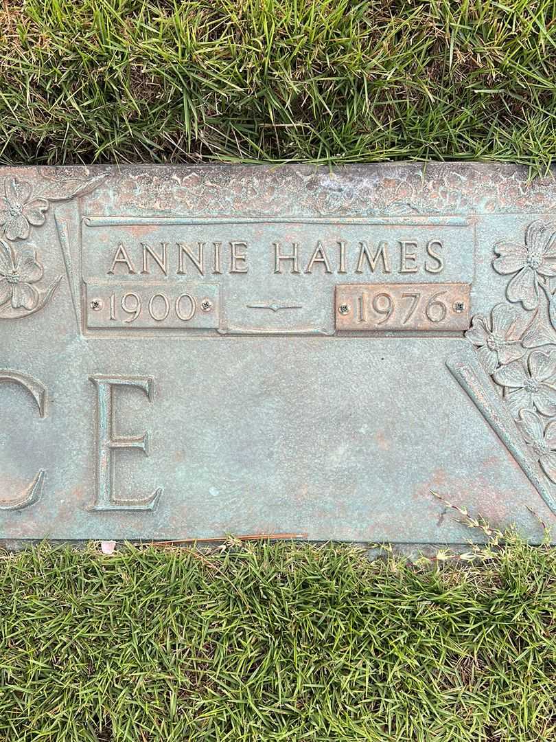 Annie Haimes Price's grave. Photo 3