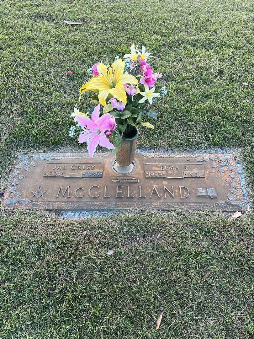 Jas. Okley McClelland's grave. Photo 1