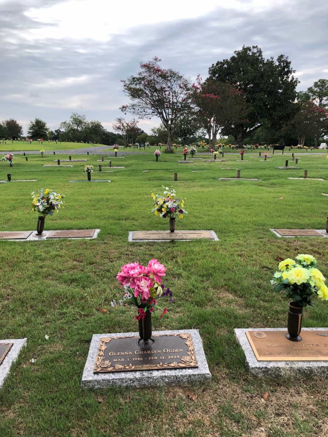Charlyn Odom Ogden's grave. Photo 3