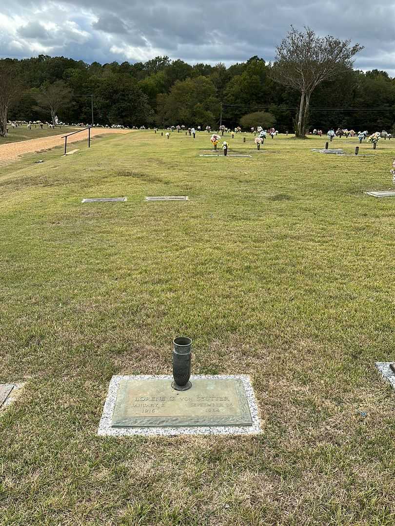 Lorene C. von Seutter's grave. Photo 2