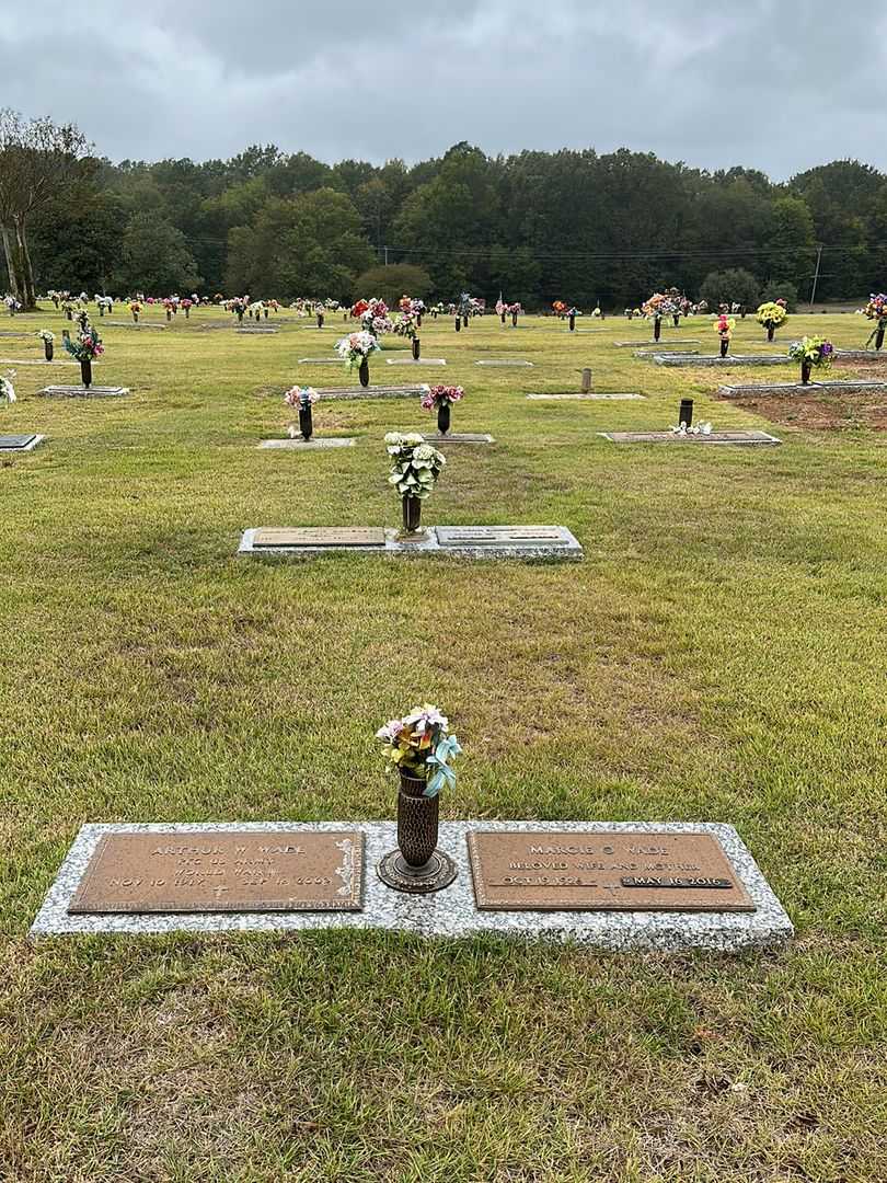 Margie O'Bannon Wade's grave. Photo 2