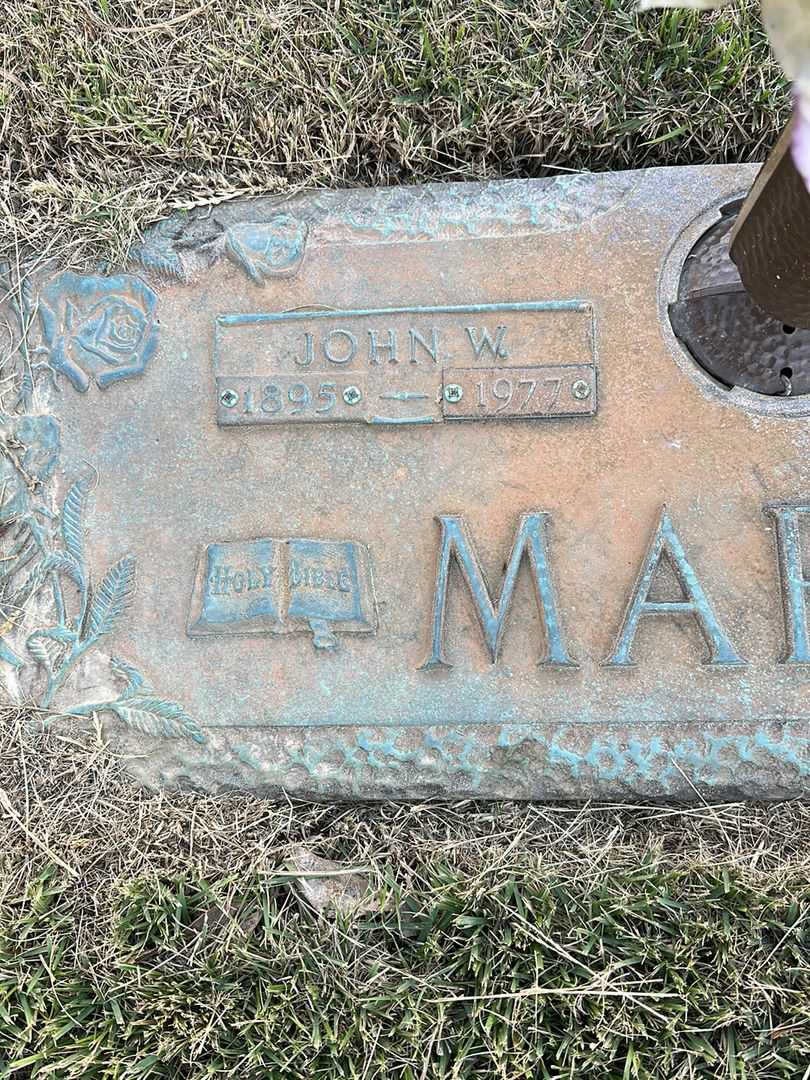 John W. Marsh's grave. Photo 3