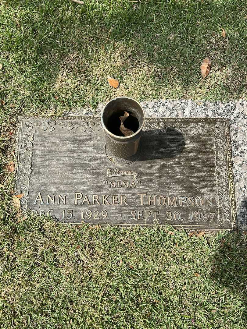Ann Parker Thompson's grave. Photo 1