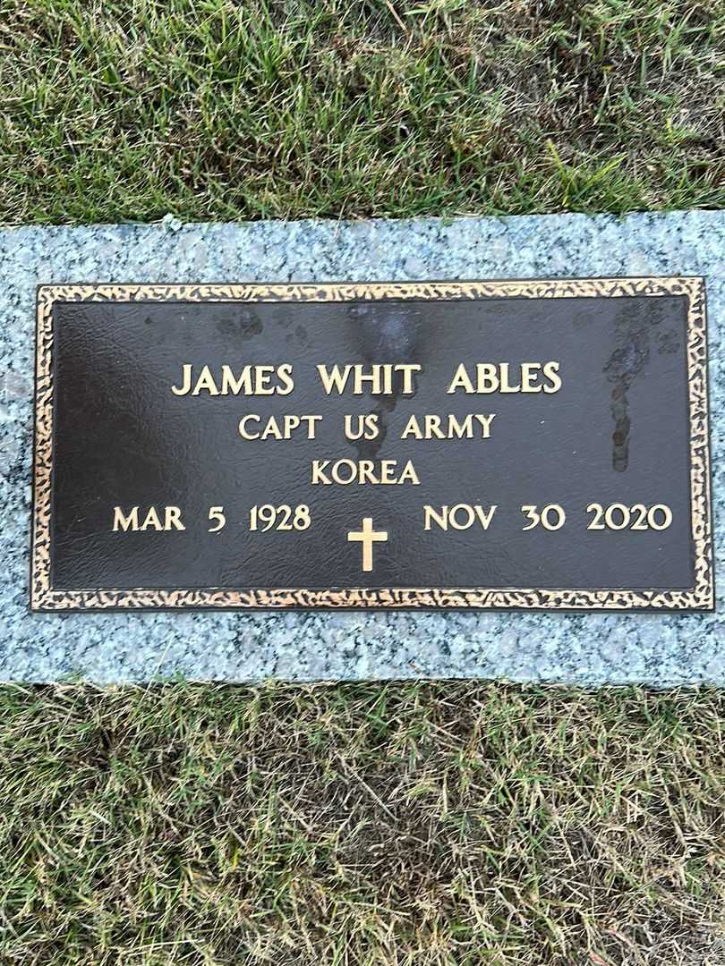 James Whit Ables Senior's grave. Photo 3