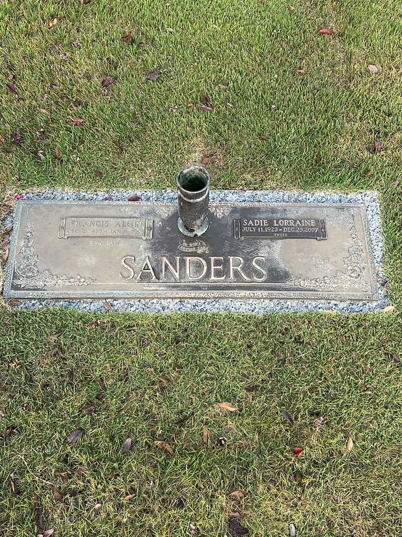Francis Algin Sanders's grave. Photo 1