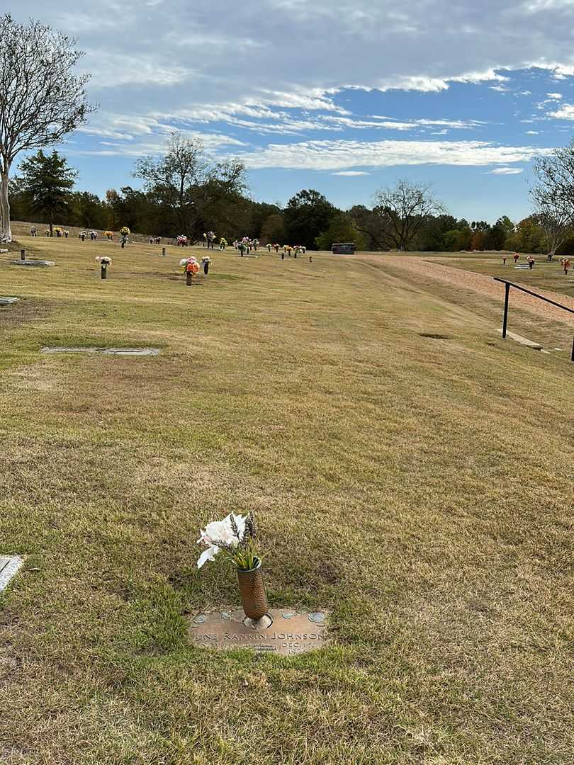 June Claire Rankin Johnson's grave. Photo 2