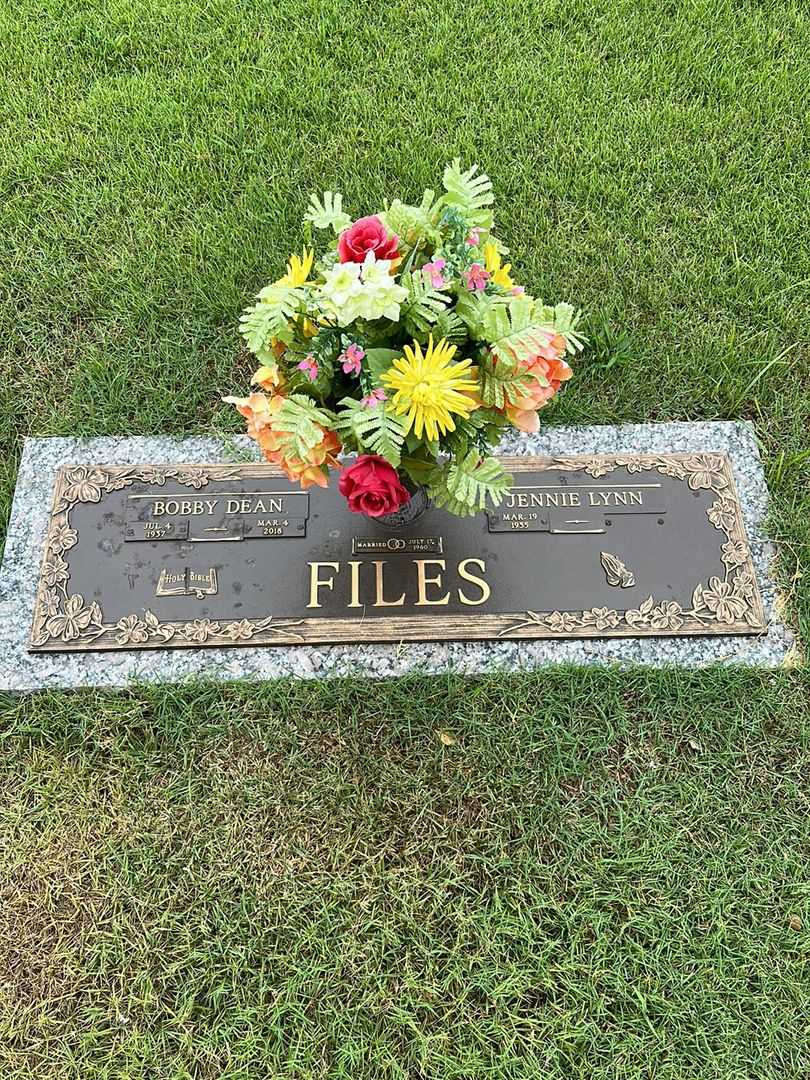 Bobby Dean Files's grave. Photo 1