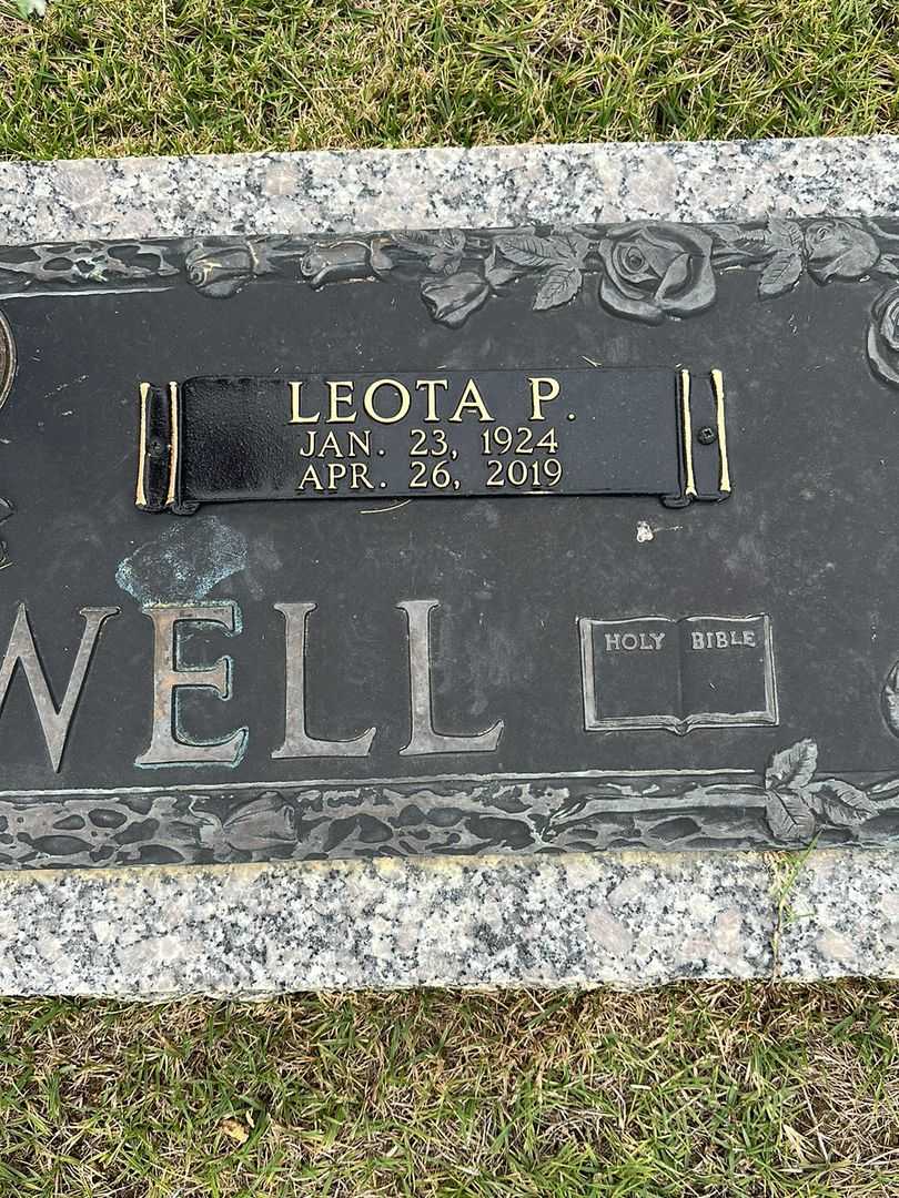 Leota P. Cardwell's grave. Photo 3