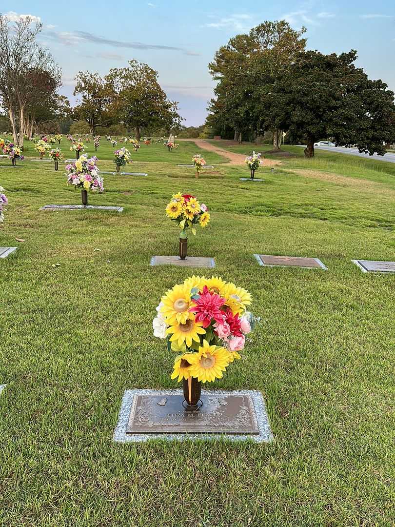 Eliza M. Flagg's grave. Photo 2