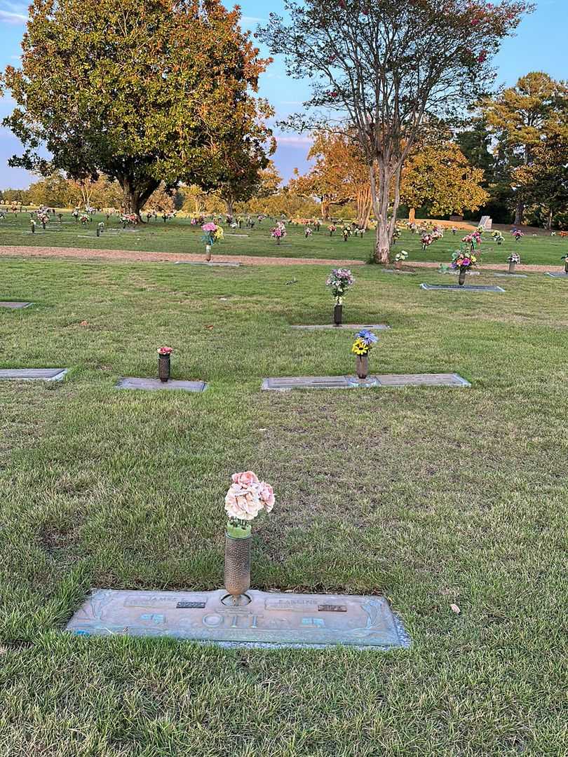 Earline C. Ott's grave. Photo 2