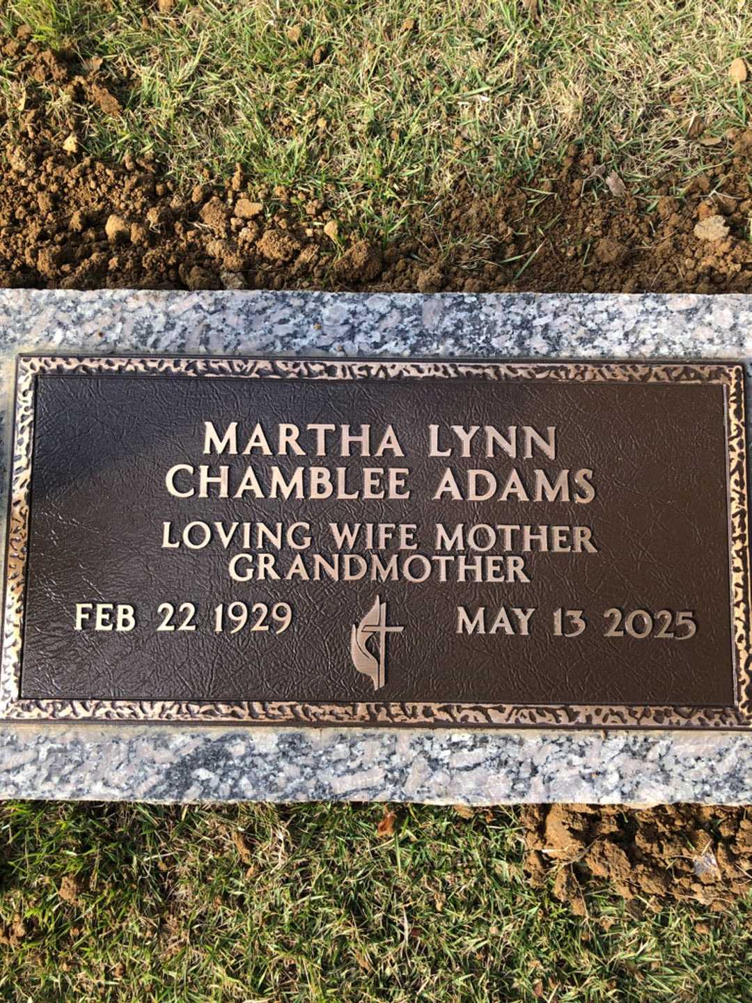 Martha Lynn Adams's grave. Photo 3