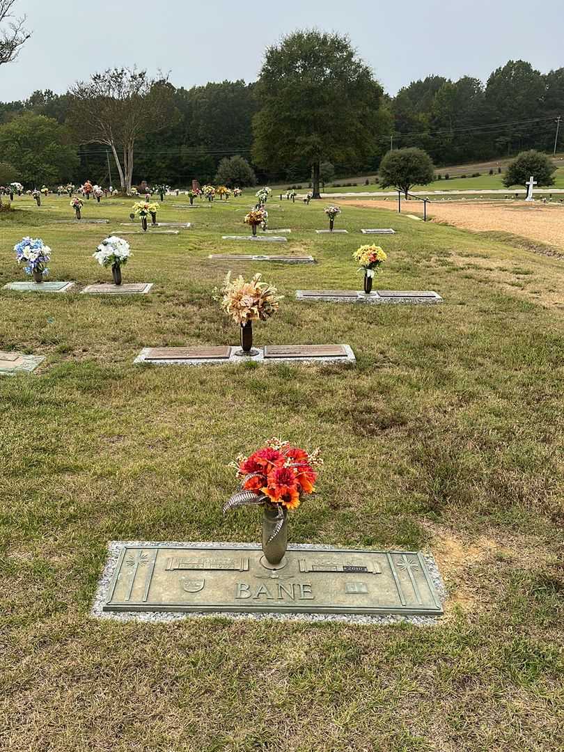 Reverend Ernest A. Bane Senior's grave. Photo 2