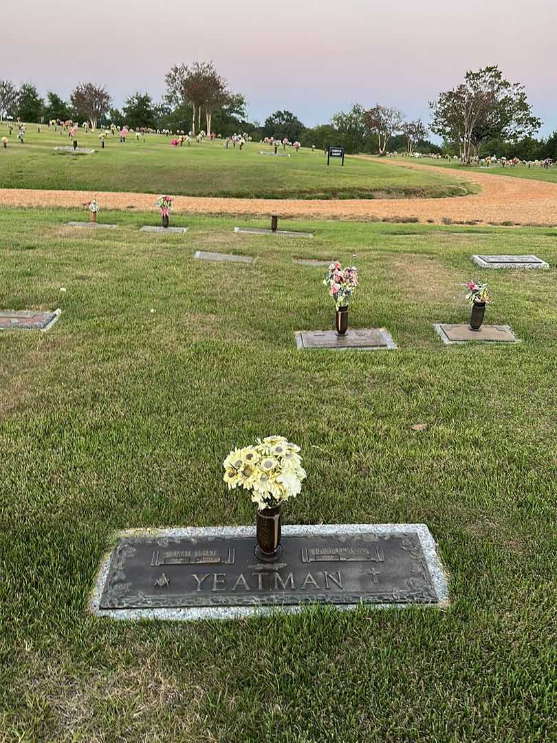 Harrel Eugene Yeatman's grave. Photo 2