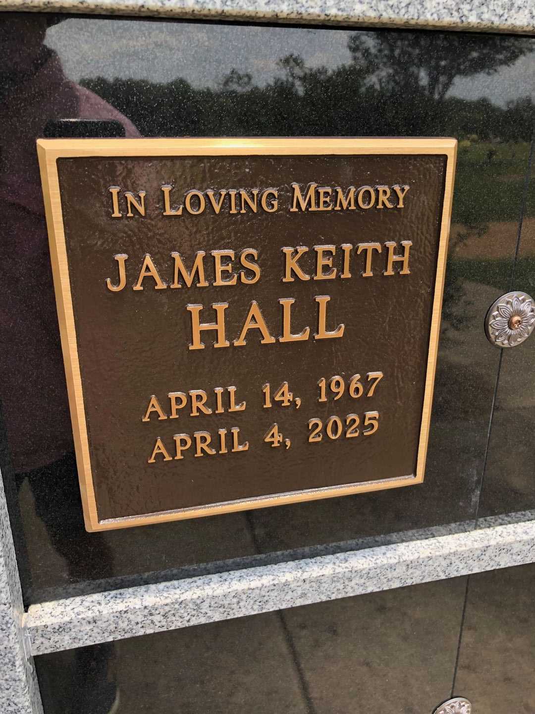 James Keith Hall's grave. Photo 1