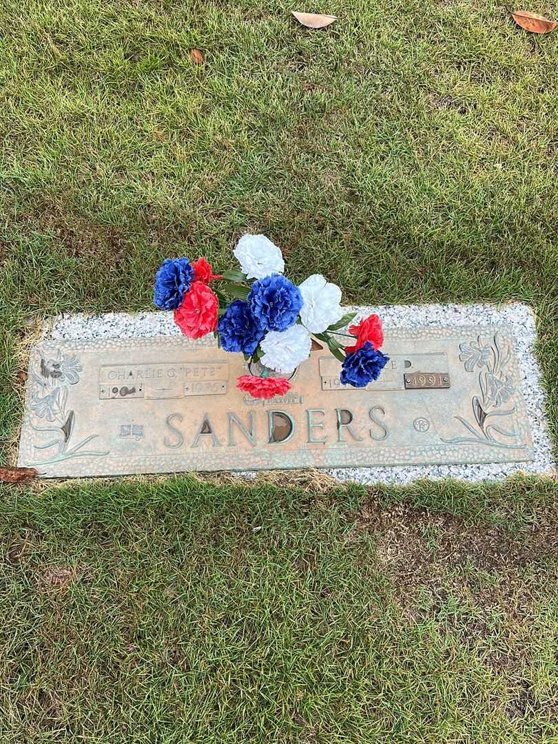 Charlie G. "Pete" Sanders's grave. Photo 1