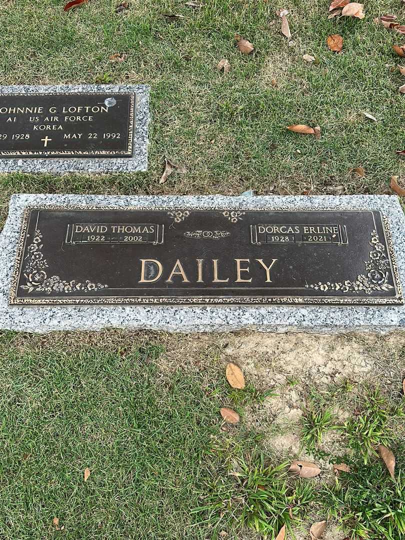 David T. Dailey's grave. Photo 1