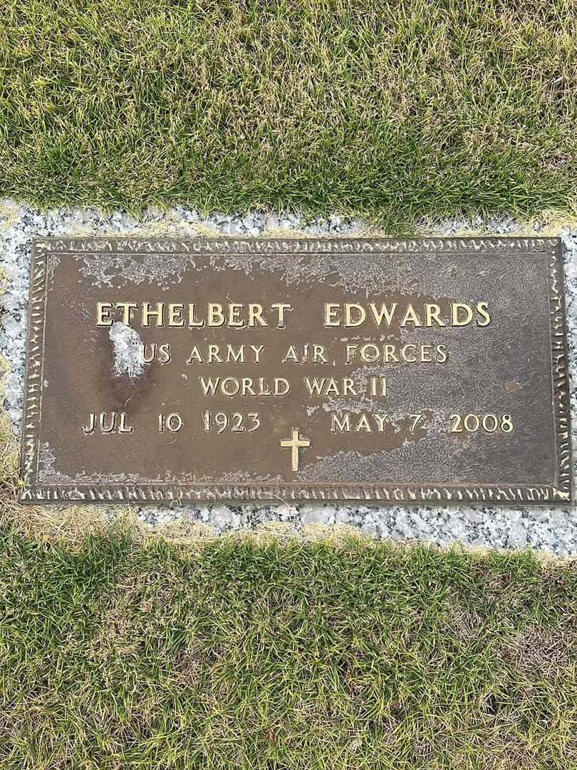 Ethelbert Edwards's grave. Photo 3