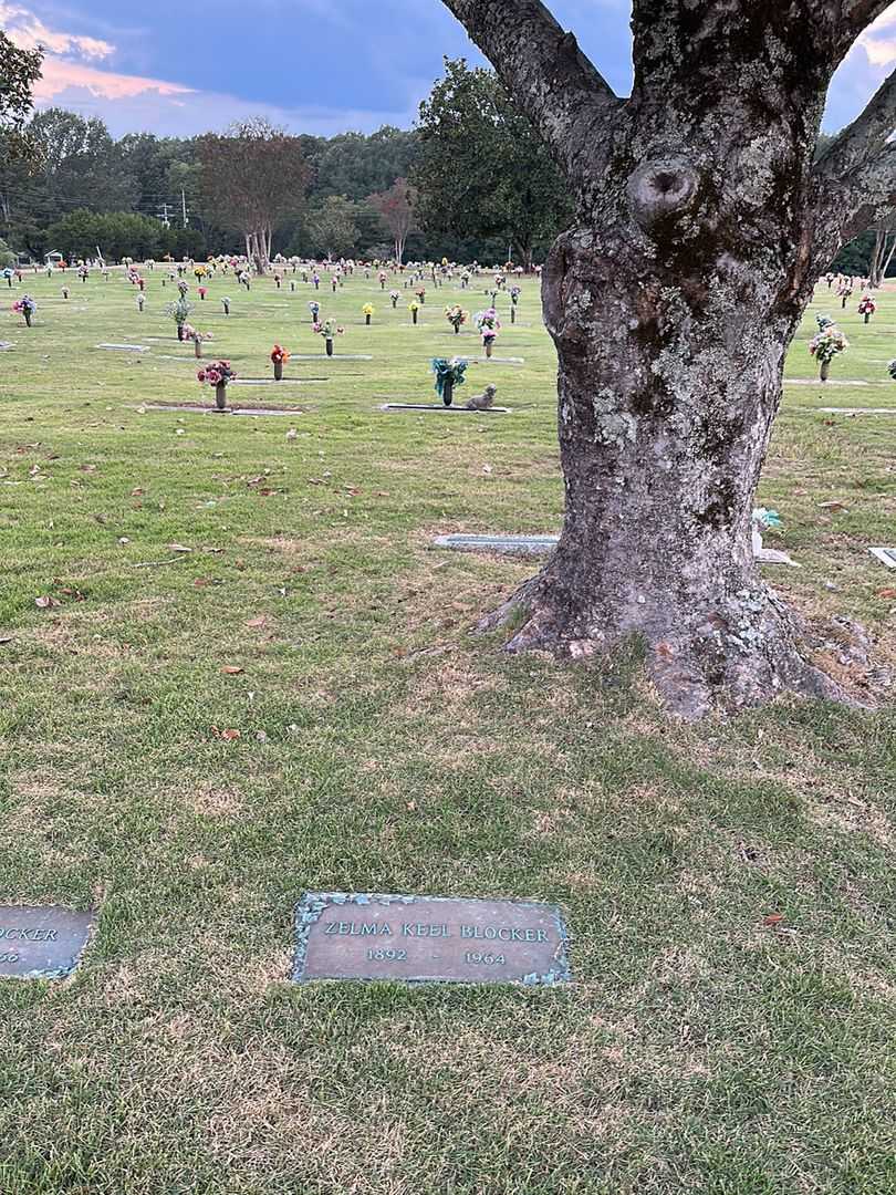 Zelma Keel Blocker's grave. Photo 2