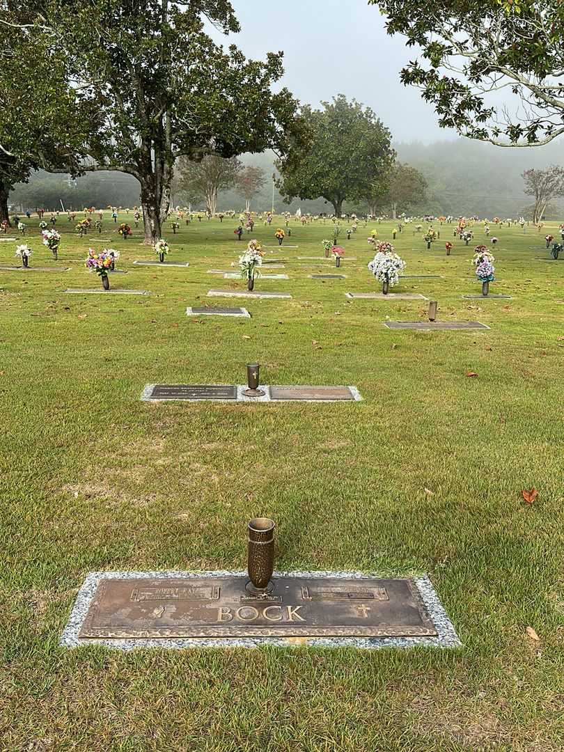 Laura Edmonds Bock's grave. Photo 2