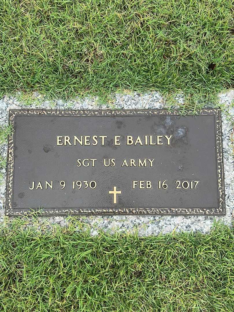 Ernest E. "Sonny" Bailey Junior's grave. Photo 5