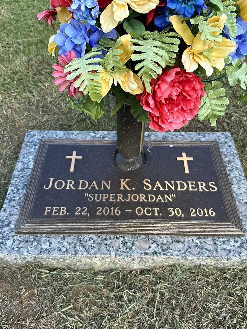 Jordan K. "SuperJordan" Sanders's grave. Photo 1