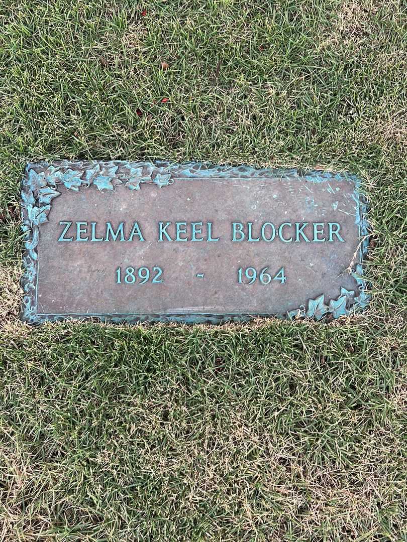 Zelma Keel Blocker's grave. Photo 1