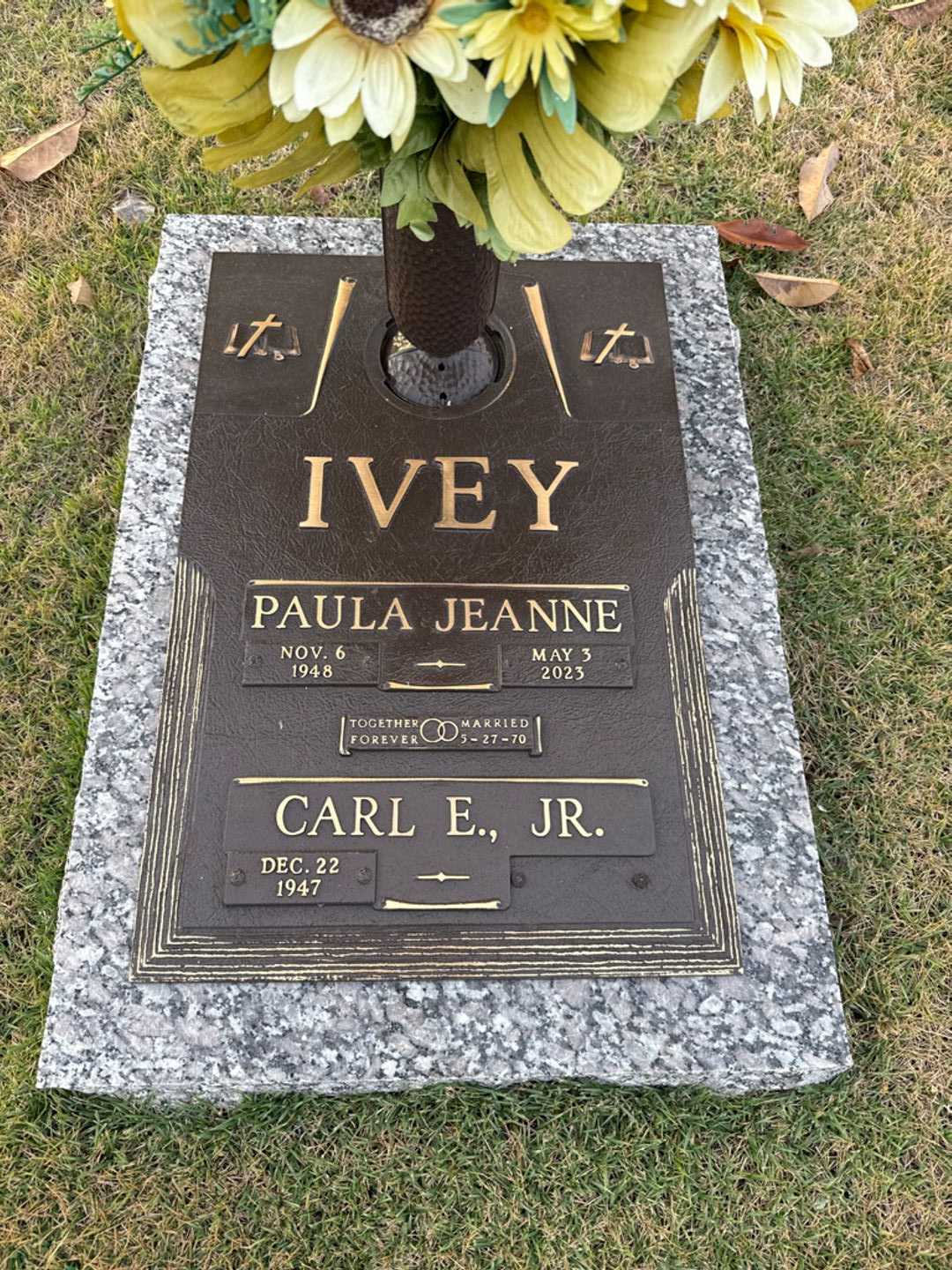 Paula Jeanne Ivey's grave. Photo 2