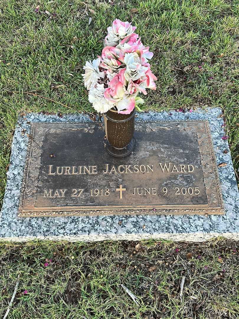 Lurline Jackson Ward's grave. Photo 1