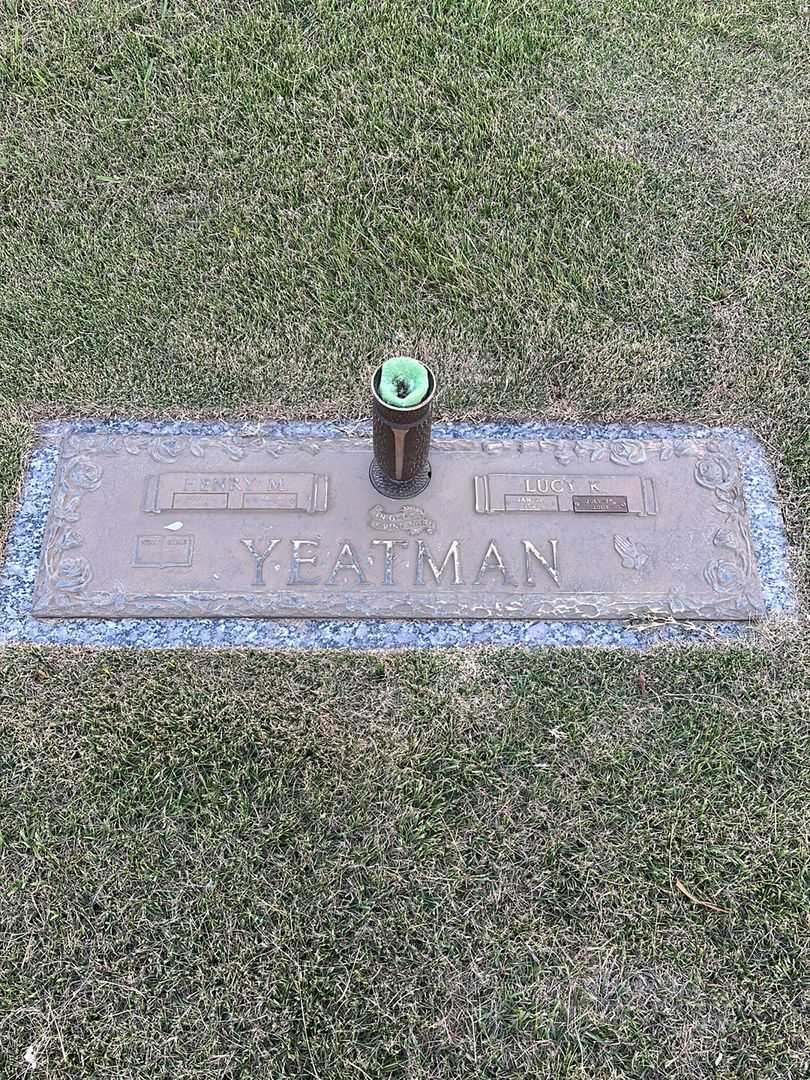 Lucy K. Yeatman's grave. Photo 1